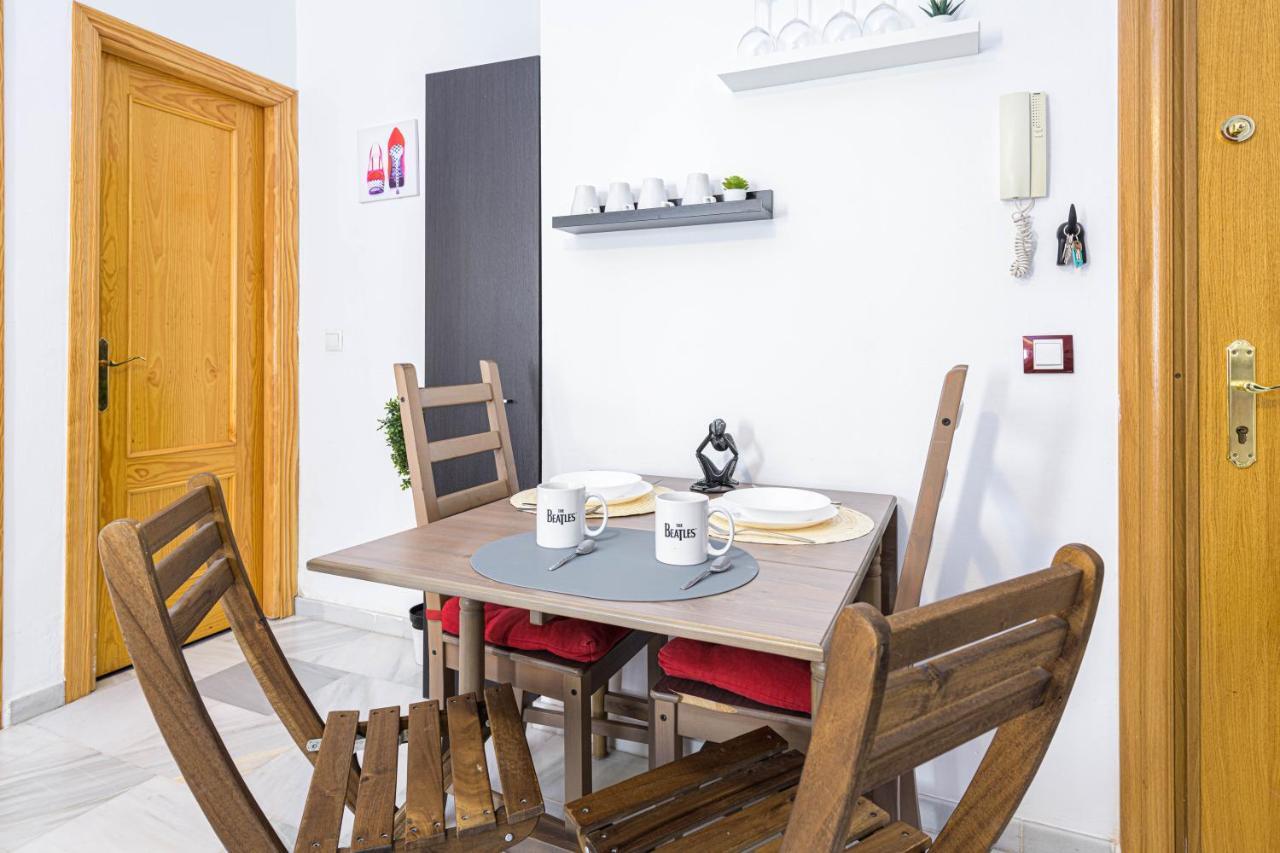 Wintowinrentals Coqueto Apartamento En El Centro De Malaga Exterior photo
